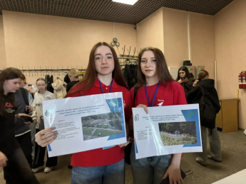 Герои комфортной среды: волонтеры Бурятии помогают жителям голосовать за объекты благоустройства  