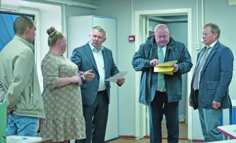 ВСТРЕЧА С ДЕПУТАТАМИ