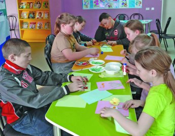 ЕСТЬ В МАРТЕ ДЕНЬ ОСОБЫЙ